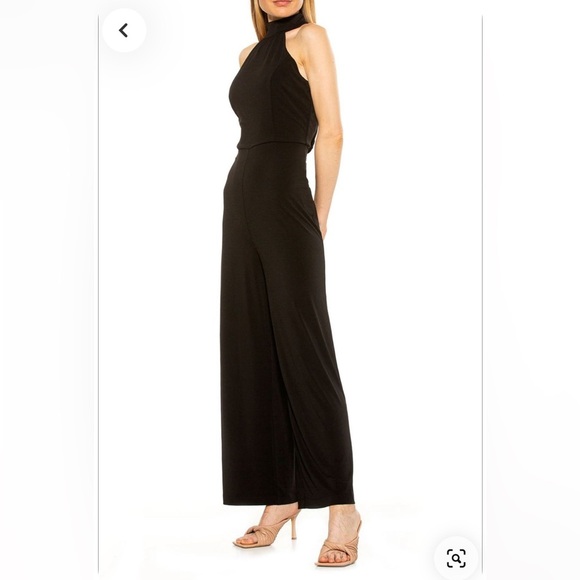 Alexia Admor Meghan Halterneck Wide Leg Crepe
Jumpsuit Black size 10 - Picture 1 of 7